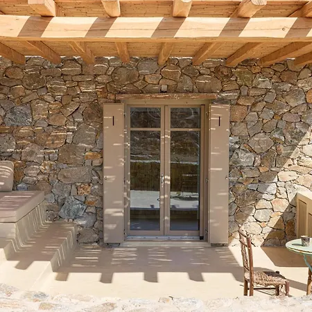 Great View, Tiny Hill-top House Villa