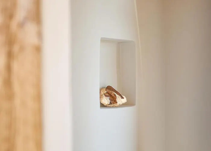 Great View, Tiny Hill-top House