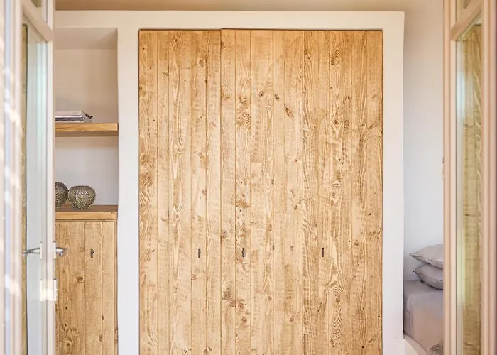 Villa Great View, Tiny Hill-top House *